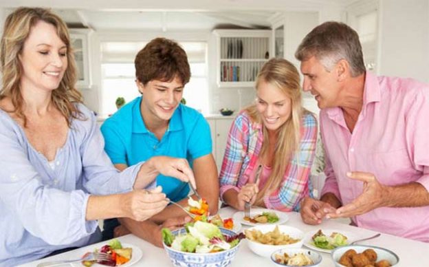 15 Ways to Strengthen Family Ties
