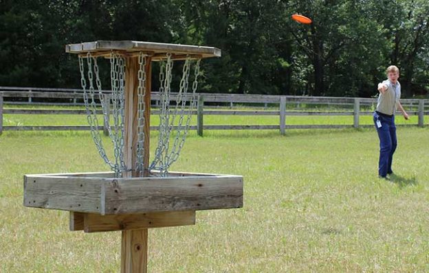 13 Physical and Mental Health Benefits of Disc Golf